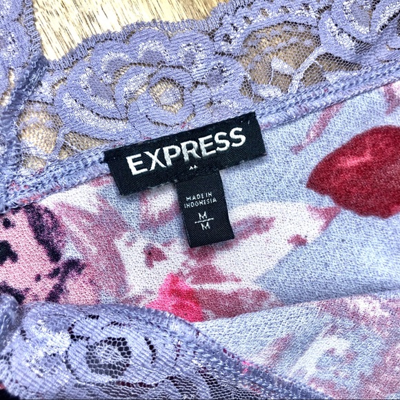 Express Purple Floral Lace Camisole Size Medium - Picture 7 of 9